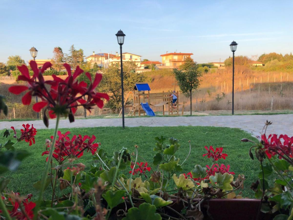 Agriturismo "Lo Zafferano" Aprilia Exterior photo